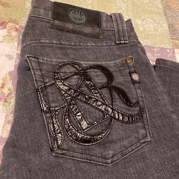 Rock & Republic Women’s Dark Wash High Rise Denim Jeans - Picture 3 of 15